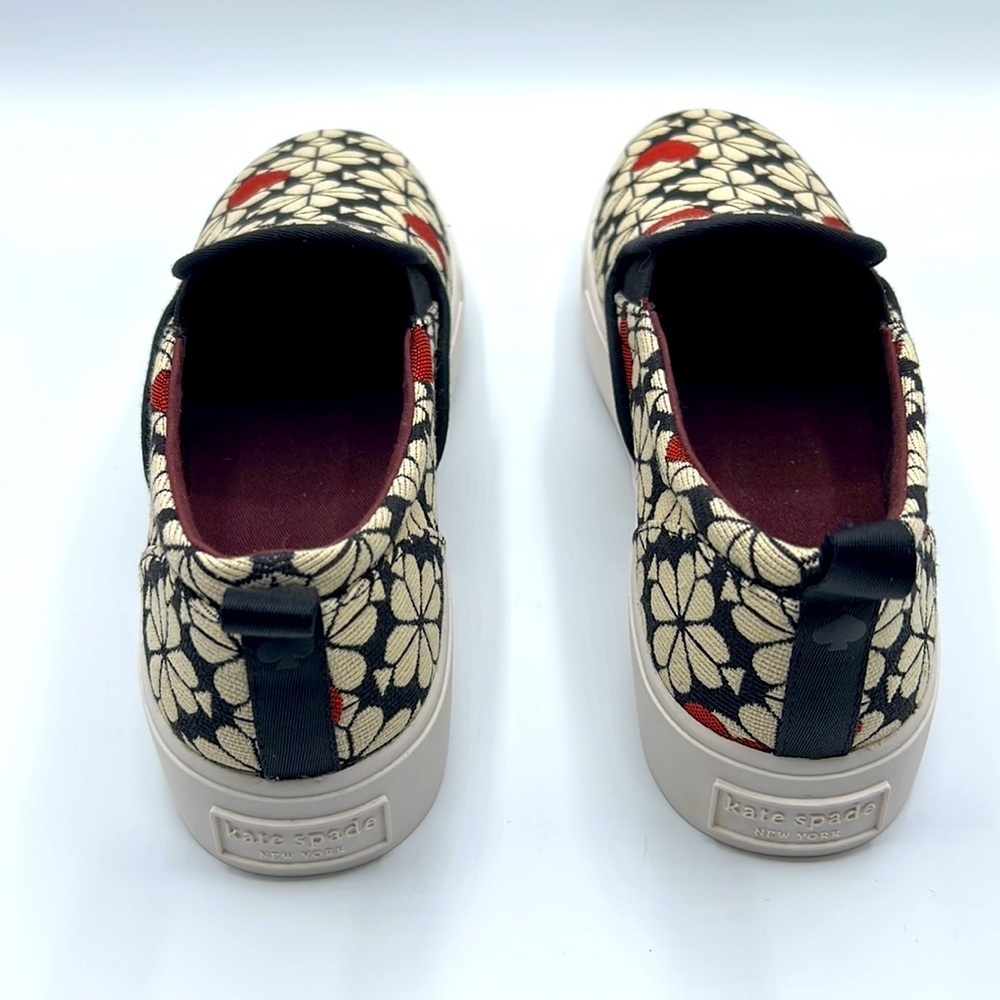 Kate Spade sneakers in excellent condition looks like brand new size 9B - Picture 2 of 11